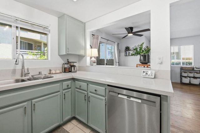 7421 Mission Trails Dr 132, Santee, CA 92071
