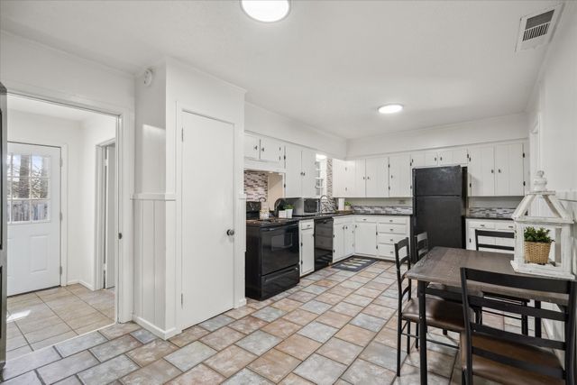 1460 Forrest Drive, Canton, TX 75103