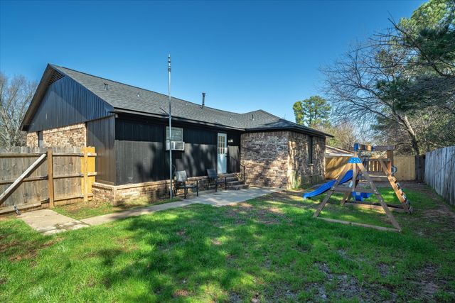 1460 Forrest Drive, Canton, TX 75103
