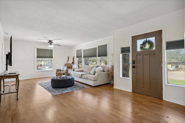 1460 Forrest Drive, Canton, TX 75103