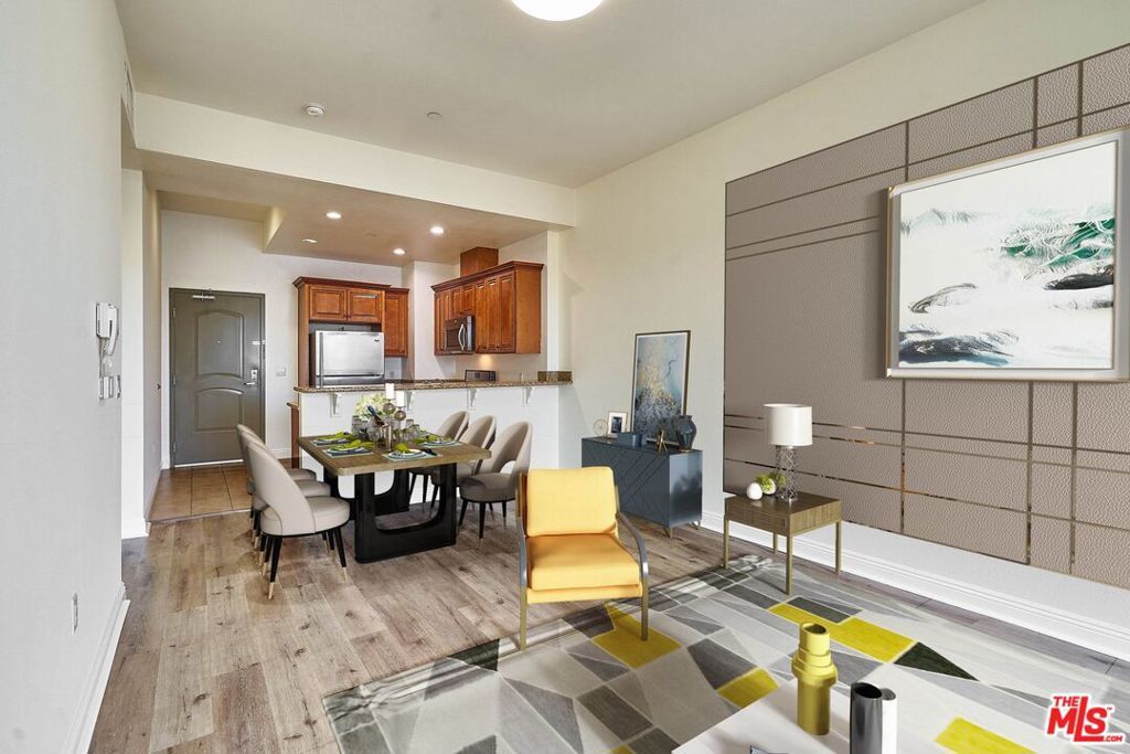 345 S Gramercy Place PH2, Los Angeles, CA 90020