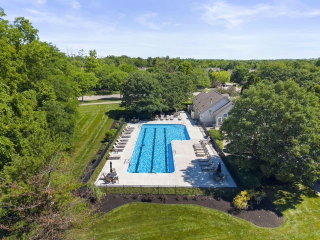 4862 Vista Ridge Drive, Dublin, OH 43017