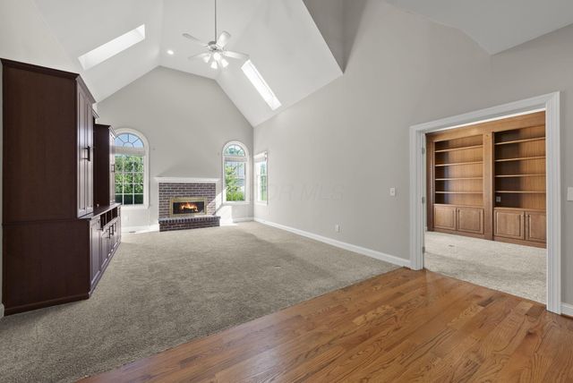 4862 Vista Ridge Drive, Dublin, OH 43017