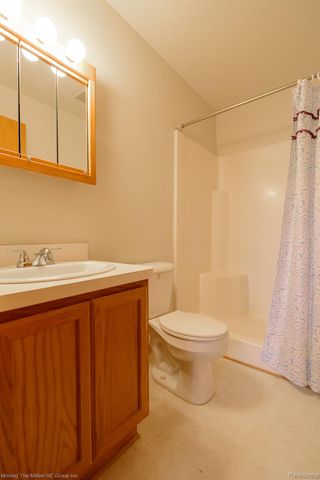 46075 Tallgrass Court, Van Buren Charter Township, MI 48111