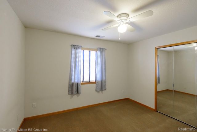 46075 Tallgrass Court, Van Buren Charter Township, MI 48111