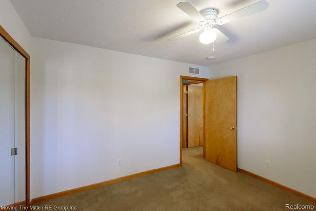 46075 Tallgrass Court, Van Buren Charter Township, MI 48111