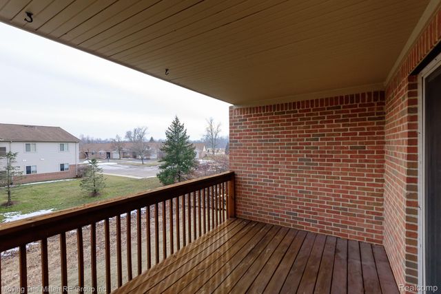46075 Tallgrass Court, Van Buren Charter Township, MI 48111
