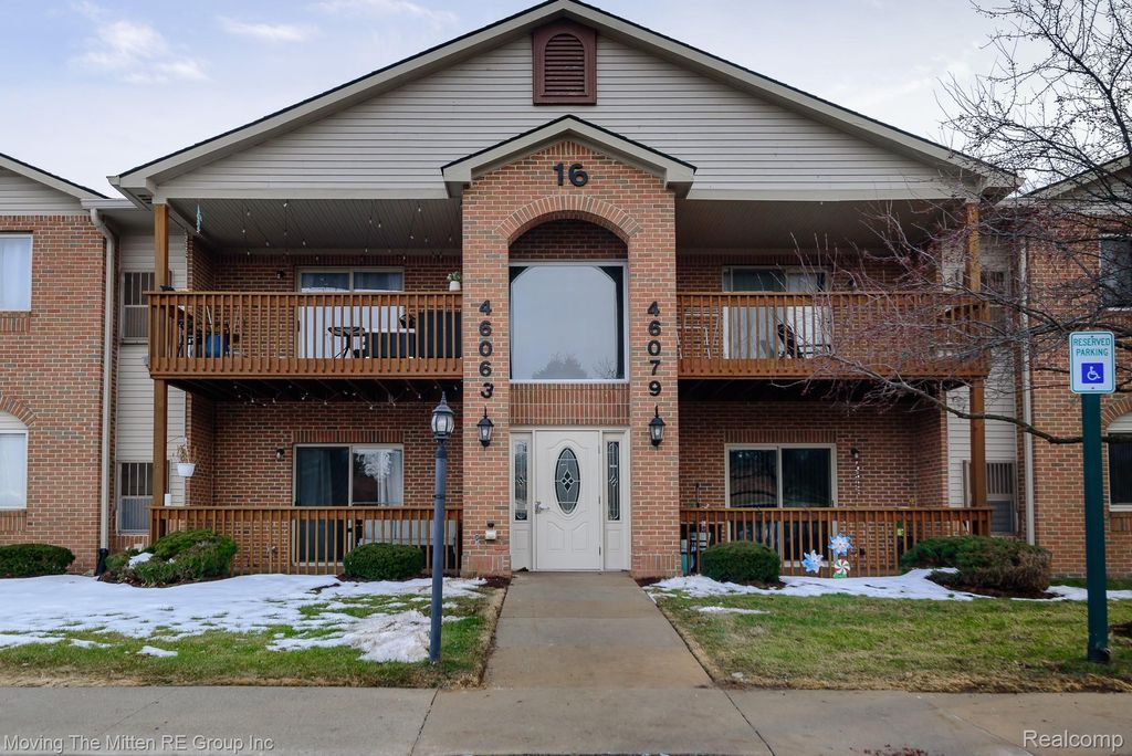 46075 Tallgrass Court, Van Buren Charter Township, MI 48111