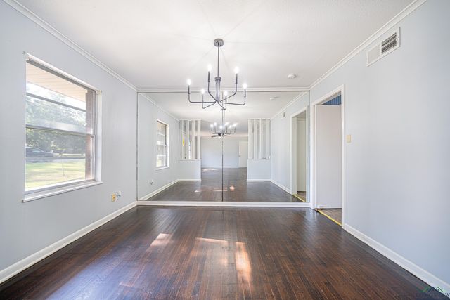 1502 McCann Rd, Longview, TX 75601