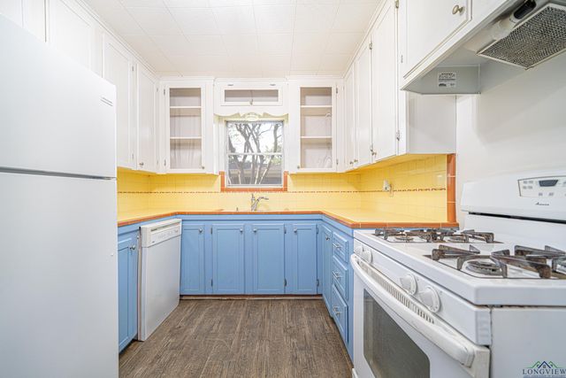 1502 McCann Rd, Longview, TX 75601