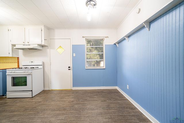 1502 McCann Rd, Longview, TX 75601