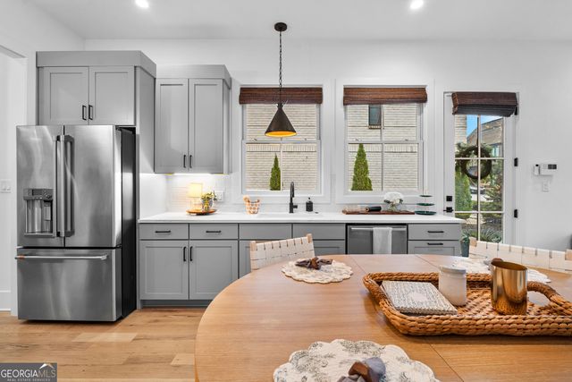 305 High Street, Fayetteville, GA 30214