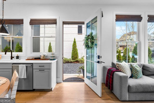 305 High Street, Fayetteville, GA 30214