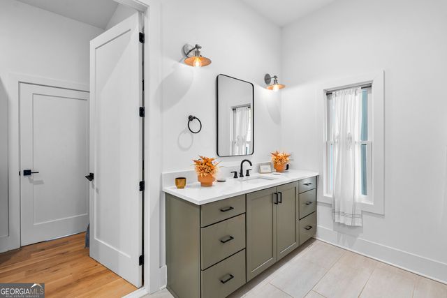 305 High Street, Fayetteville, GA 30214