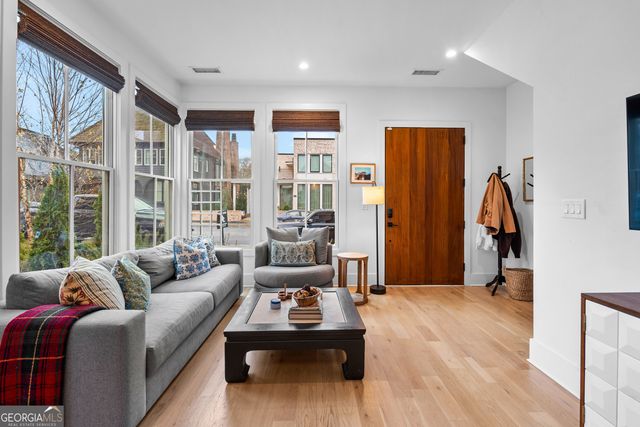 305 High Street, Fayetteville, GA 30214