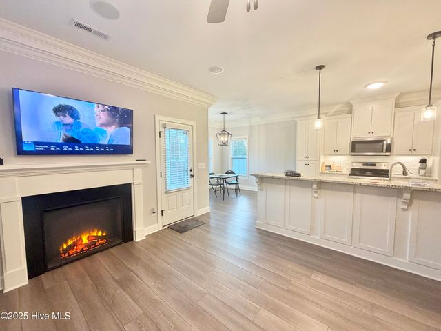 425 Cheltenham Drive, Greenville, NC 27834