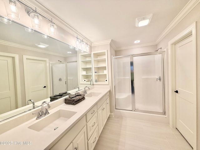 425 Cheltenham Drive, Greenville, NC 27834