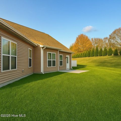 425 Cheltenham Drive, Greenville, NC 27834