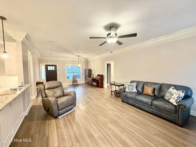 425 Cheltenham Drive, Greenville, NC 27834