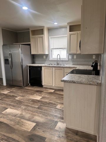 476 Masthead Road, Mabank, TX 75156