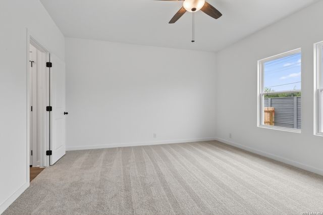 167 Peeps Ct., Adkins, TX 78101