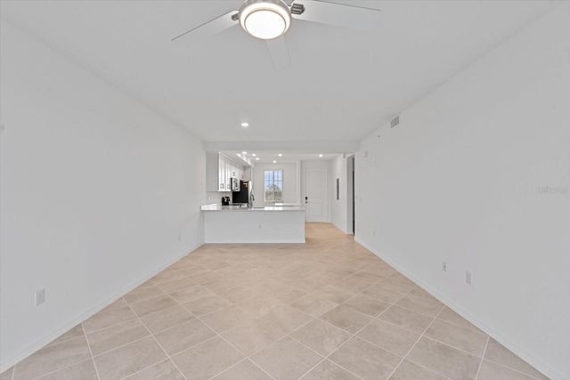 12180 WELLEN GOLF STREET 305, Venice, FL 34293