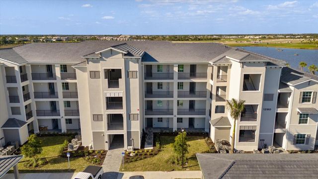 12180 WELLEN GOLF STREET 305, Venice, FL 34293