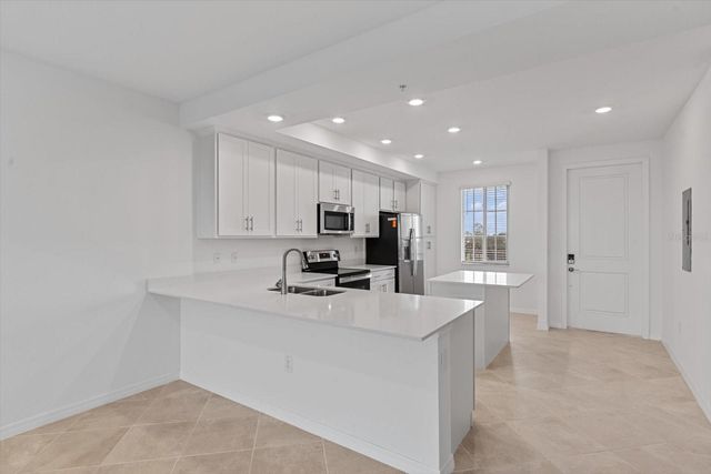 12180 WELLEN GOLF STREET 305, Venice, FL 34293