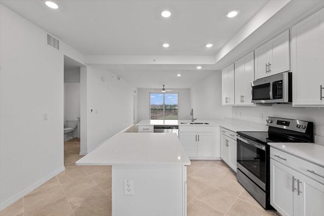 12180 WELLEN GOLF STREET 305, Venice, FL 34293