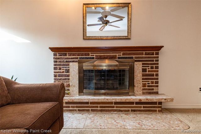 28427 Wexford Drive, Warren, MI 48092