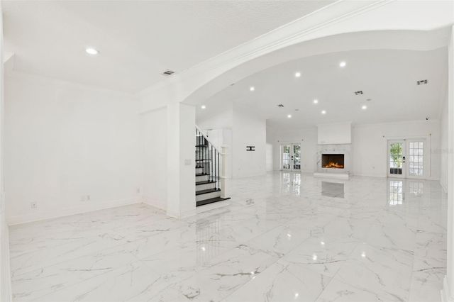 20 REWIS STREET, Ocoee, FL 34761