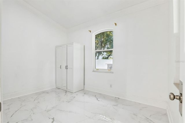 20 REWIS STREET, Ocoee, FL 34761