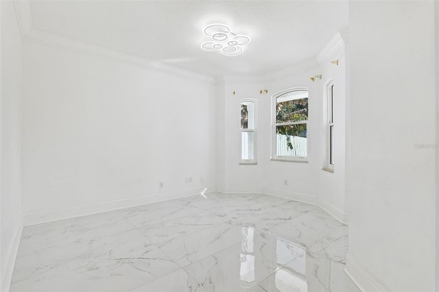 20 REWIS STREET, Ocoee, FL 34761