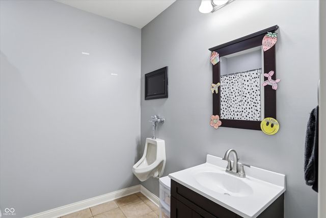 3724 Morningside Drive, Greenwood, IN 46143