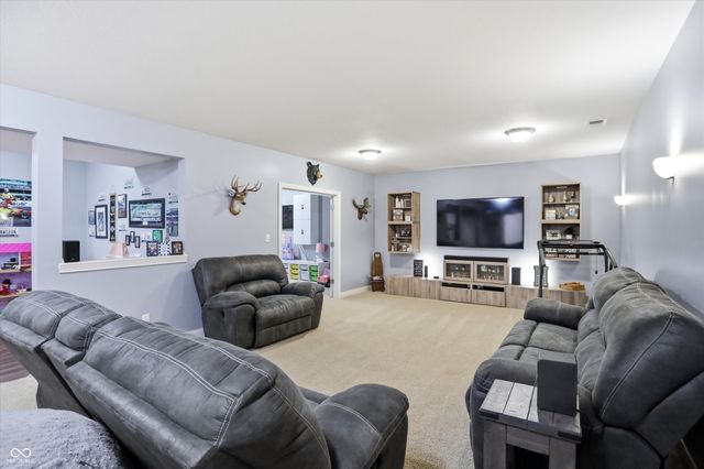 3724 Morningside Drive, Greenwood, IN 46143