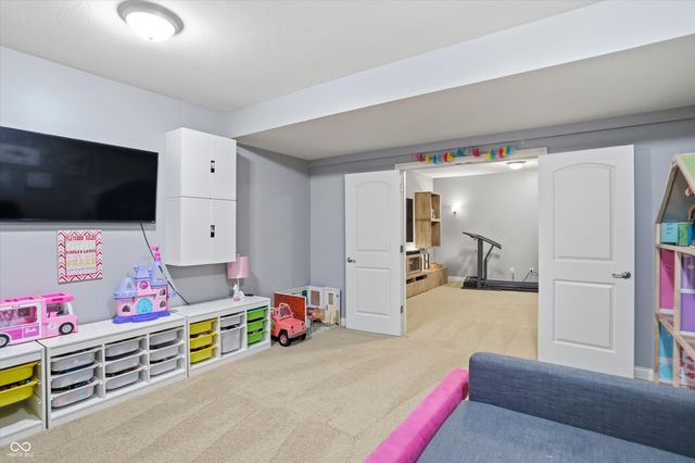 3724 Morningside Drive, Greenwood, IN 46143