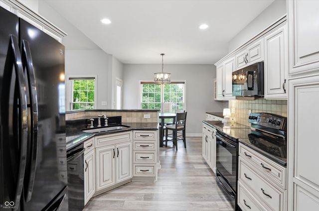 3724 Morningside Drive, Greenwood, IN 46143