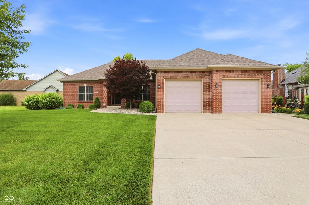3724 Morningside Drive, Greenwood, IN 46143