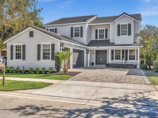 6806 Lakeside Circle, Davie, FL 33314