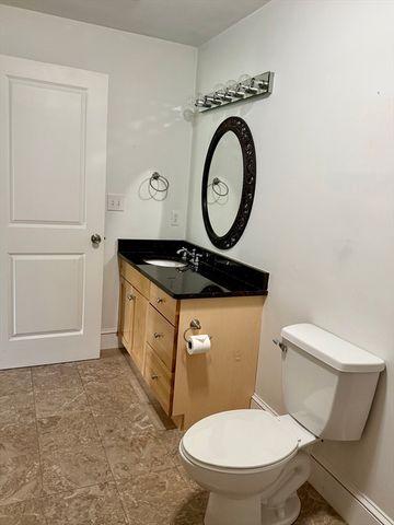 414 Mount Hope St 104, North Attleboro, MA 02760