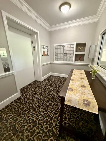 414 Mount Hope St 104, North Attleboro, MA 02760