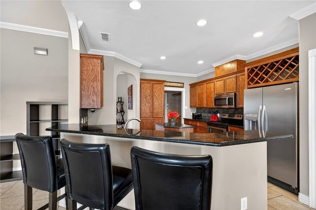 10409 Pioneer Dr, Corpus Christi, TX 78410