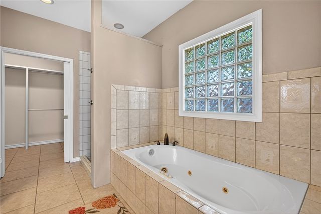 10409 Pioneer Dr, Corpus Christi, TX 78410