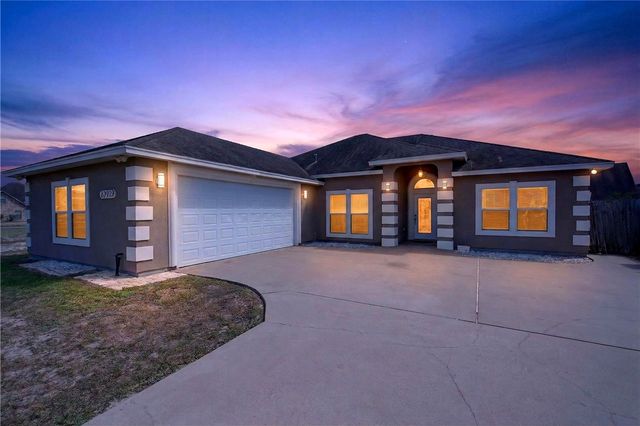 10409 Pioneer Dr, Corpus Christi, TX 78410