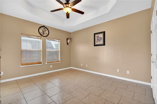 10409 Pioneer Dr, Corpus Christi, TX 78410