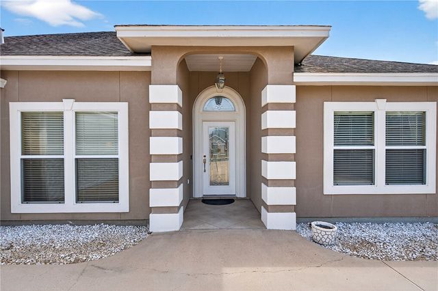 10409 Pioneer Dr, Corpus Christi, TX 78410