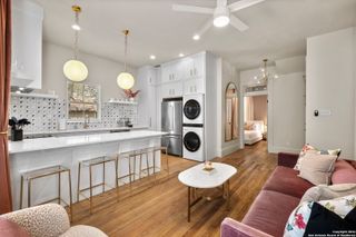 201 E CARSON ST # 1, San Antonio, TX 78208