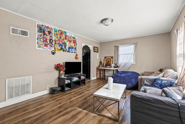3250 Karl Road, Columbus, OH 43224