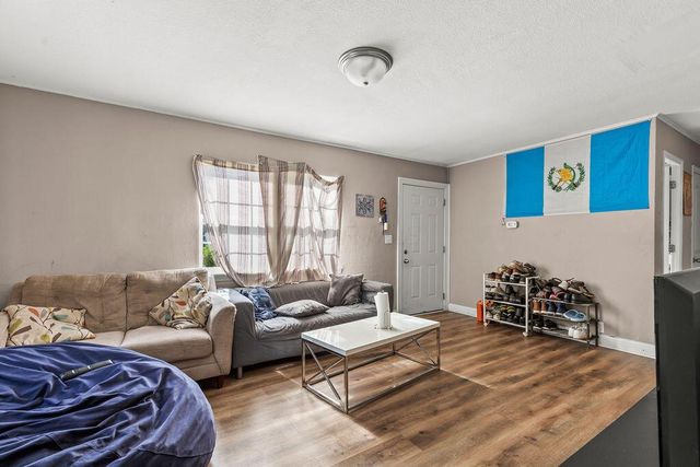 3250 Karl Road, Columbus, OH 43224