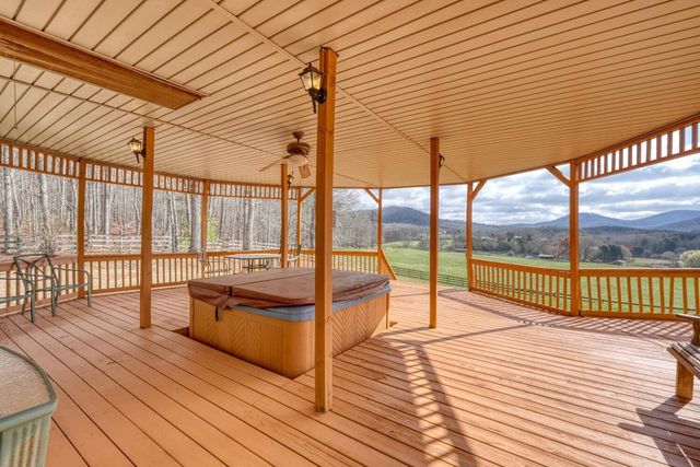 205 Oak Ridge Road, Morganton, GA 30560